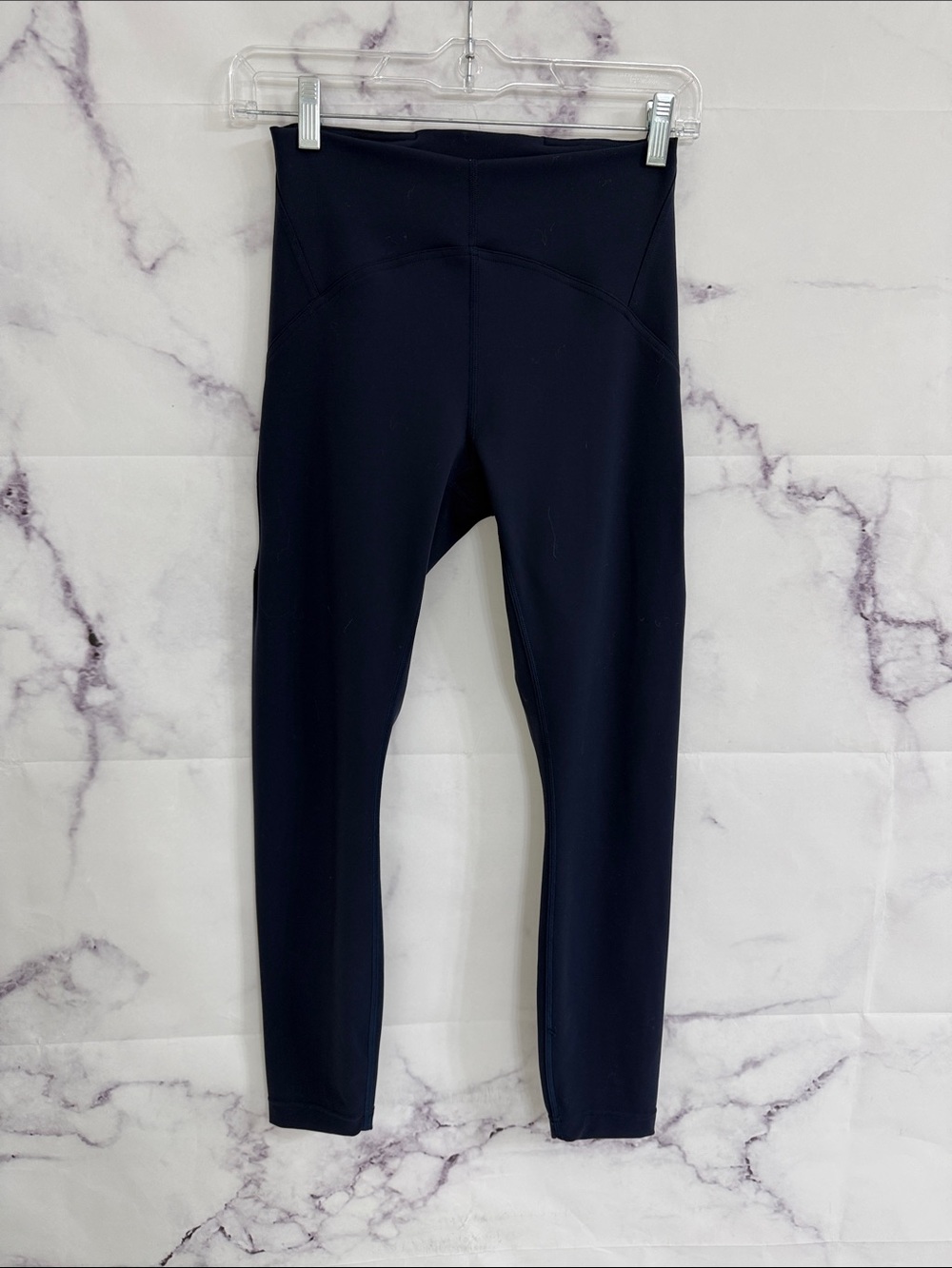 Lululemon navy blue leggings size 6